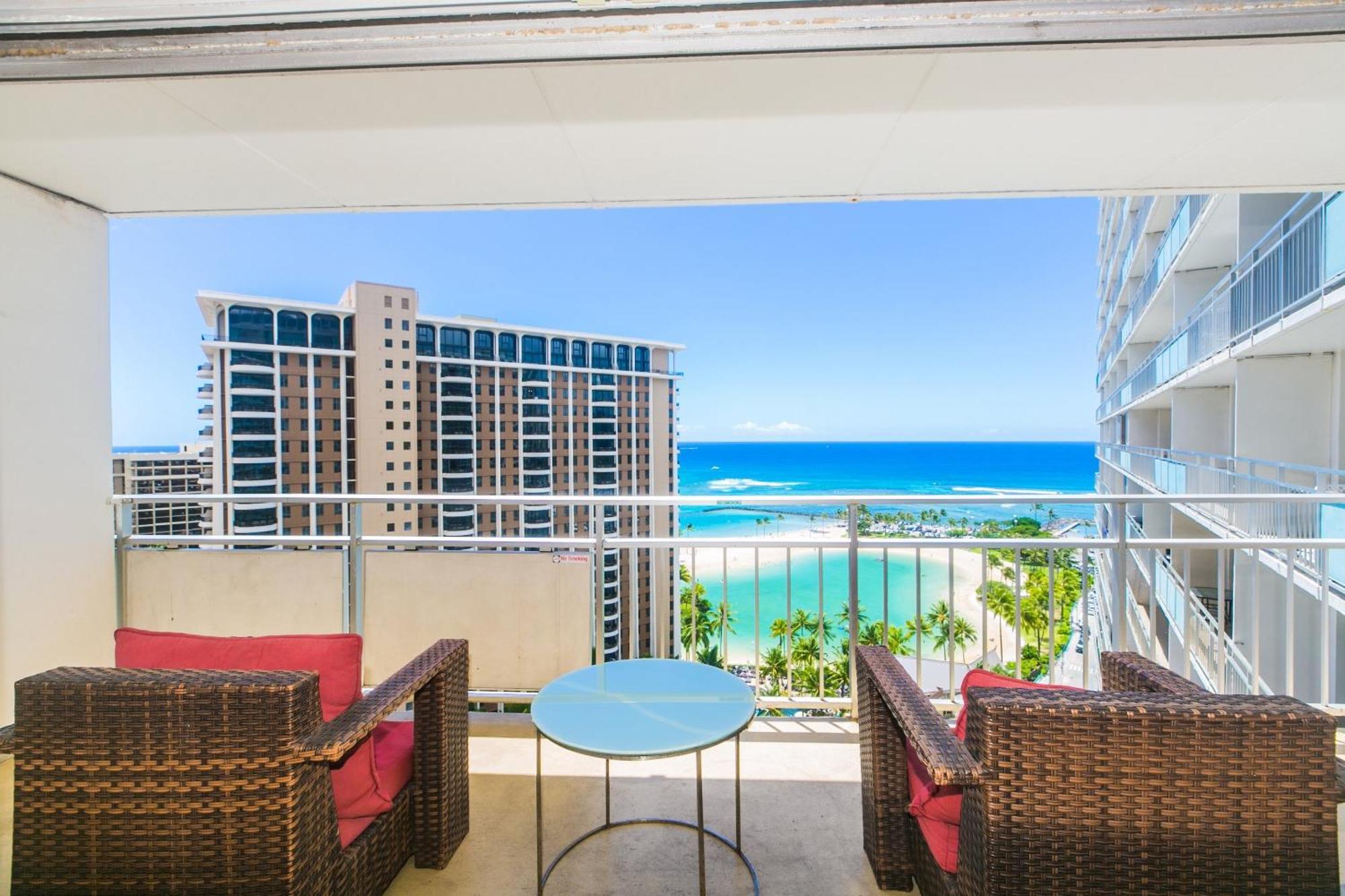 Ilikai Tower One Bedroom Lagoon View Waikiki Condos With Lanai & Free Wifi Honolulu Zimmer foto